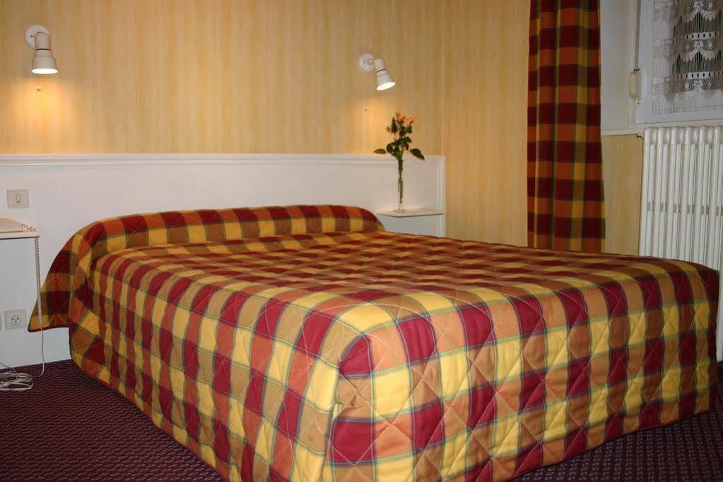 Logis Hotel Le Continental Chateauroux Ngoại thất bức ảnh